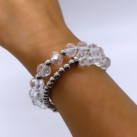 Wool + Pepper Co. Iridescent Bracelet Stack (2) - Picture 5 of 7